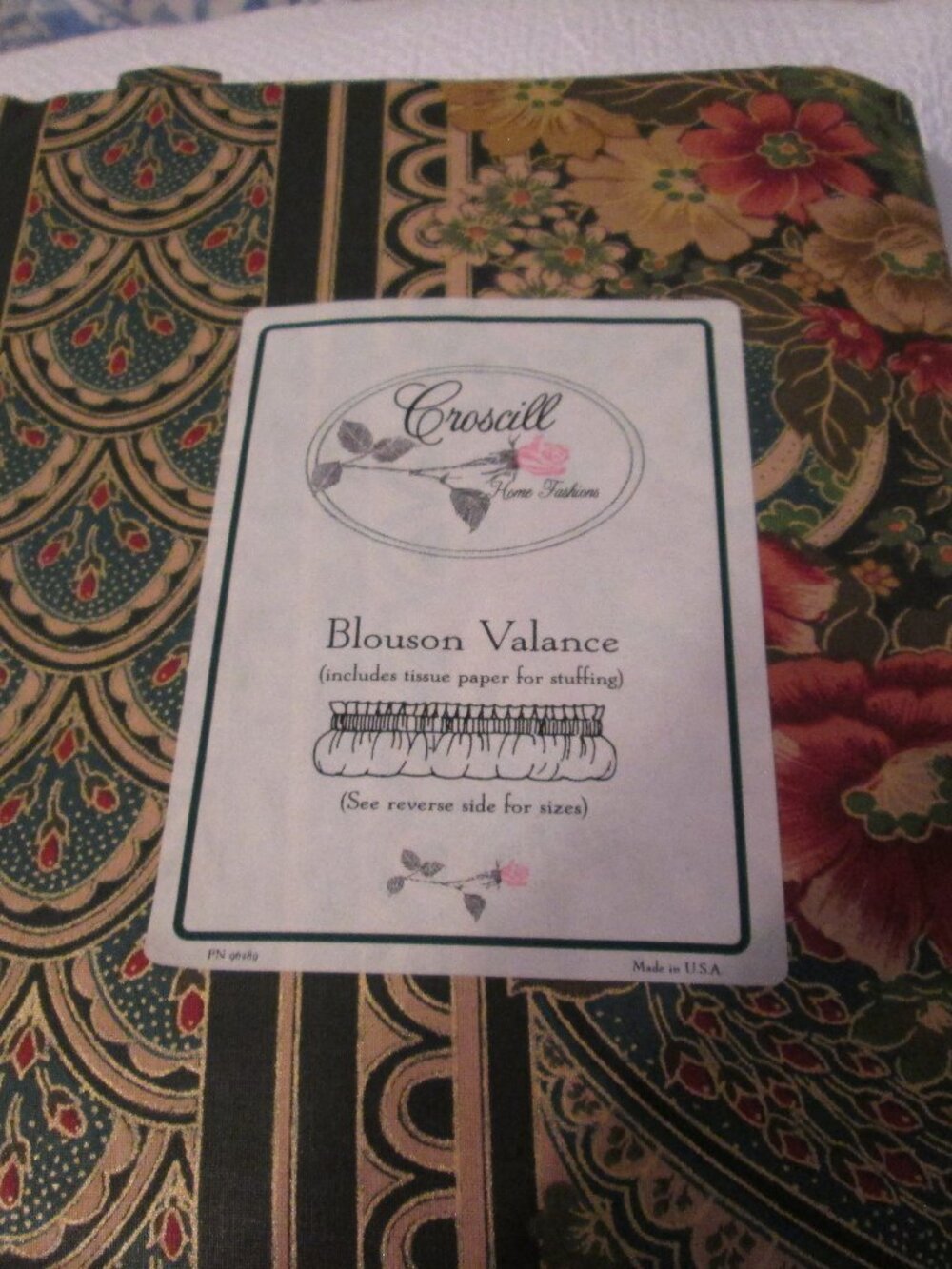New Old Stock Croscill Home Blouson Valance Traditional Classic Formal Floral